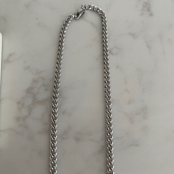 Silver Cuban Chain Necklace 4 MM - Picture 5 of 5